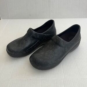 Crocs Womens Neria Pro II Graphic Clog 9W Dual Comfort Work Healthcare LiteRide